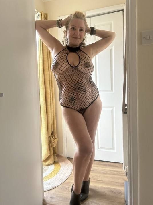 (3104620016)  for Therapy/Massage (Best Nuru, deep tissue, Swedish), Intimate Services, GFE. Fantasies meet reality. Verified - Image 2