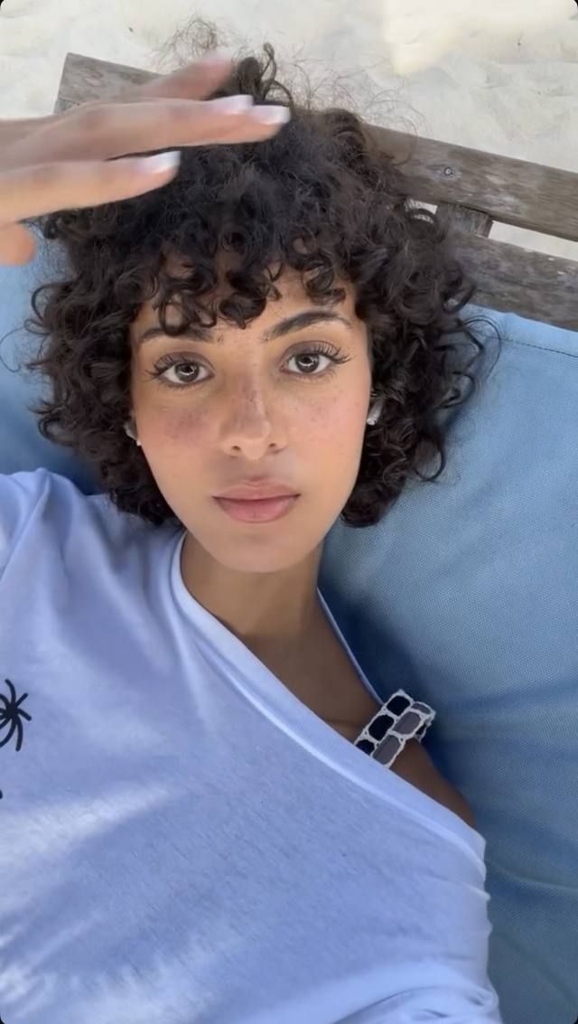 Available for both incall and outcall services. Fuck no limit, handle shy guy. Reach out to me (312) 767-7435 - Image 2