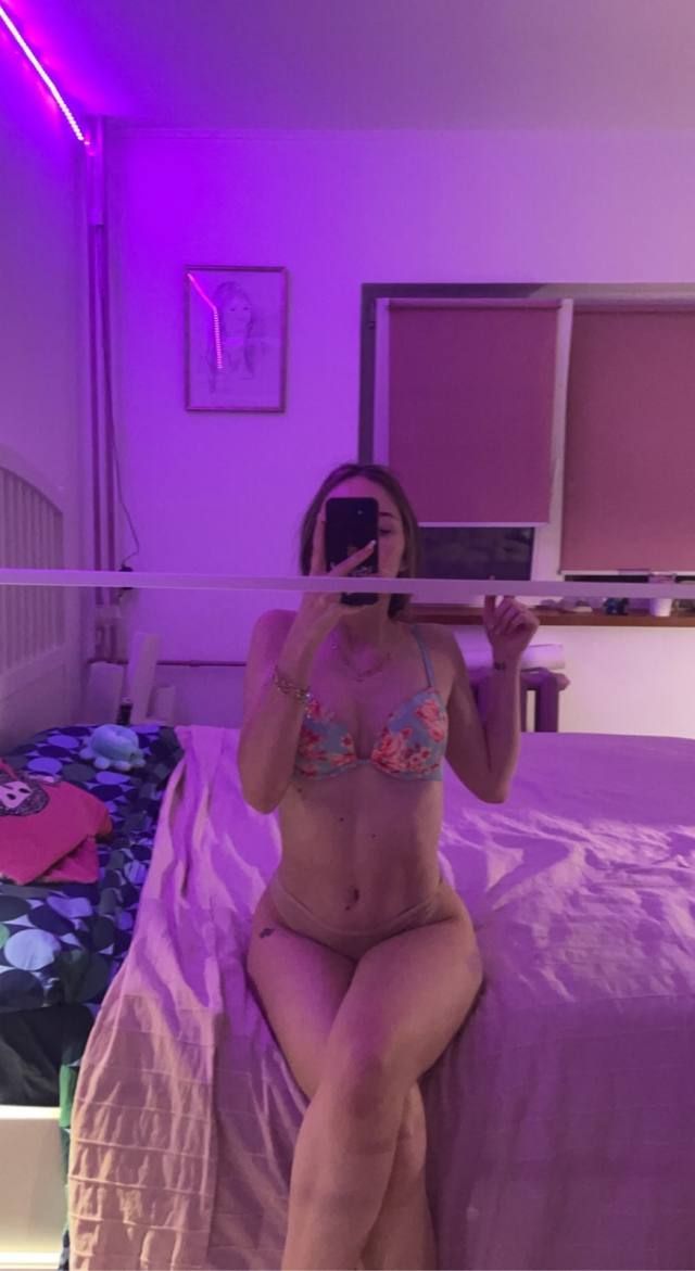 NO PAYMENT REQUIRED- SEXY SINGLE MOM FOR MEET AND FUCK AS LONG AS YOU KNOW HOW TO USE YOUR DICK 🍑🍑💦💦🍆 - Image 2