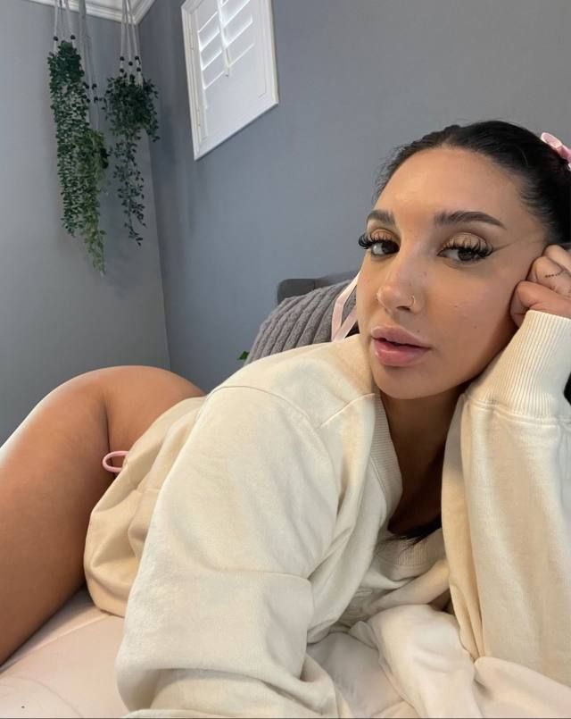 Hot 🥵 Sexy girl in town ready to give incall, outcall and date*** +1 (865) 249-5888 - Image 2