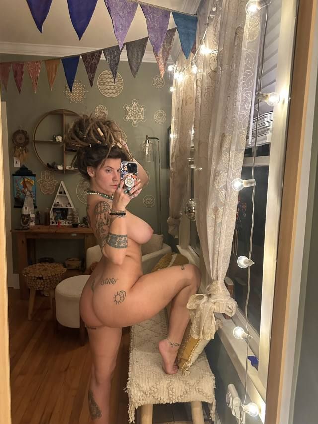 Down to fuck just hit me up Im available for incall and outcall fun including FaceTime sex - Image 3