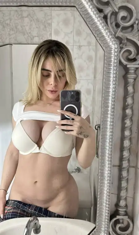 SEXY SINGLE MOM FOR MEET AND FUCK AS LONG AS YOU KNOW HOW TO USE YOUR DIVK 🍑🍑💦💦🍆