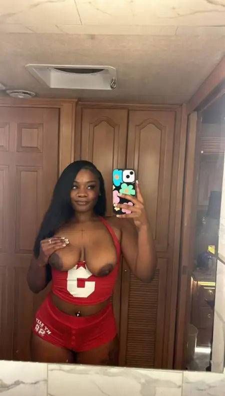 Pretty🥵I do FaceTime Fun 🤩 till U Cum👅Ready to or Night 🥵Embrace Your Naughty For Hookup. Am available for Both Incall & Outc