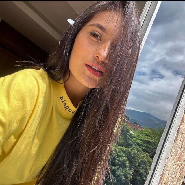 No upfront payment Available for all of your fantasy with my CREAMY TIGHT PUSSY Coke&meth Available HMU On 2063539428 - Image 2