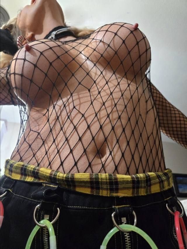 COME & EXPERIENCE PAMPERING,PASSION & PROLONGED PLEASURE ON MY MILKING TABLE 100% DISCREET! NO LIMITS TO OUR FUN💦💦👅❤️💋 - Image 3