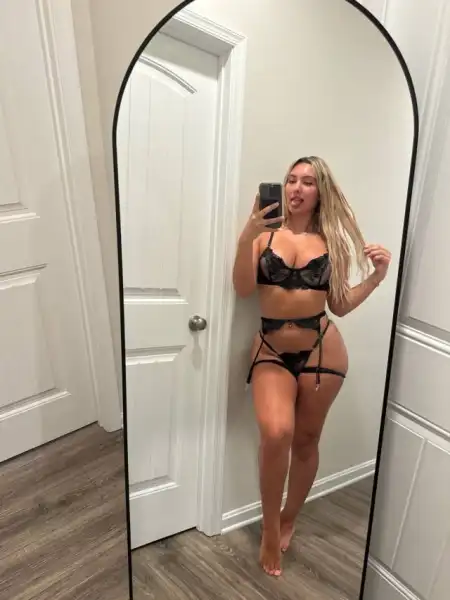 My service includes gfe anal style backbreak doggy and bj full of service - 2