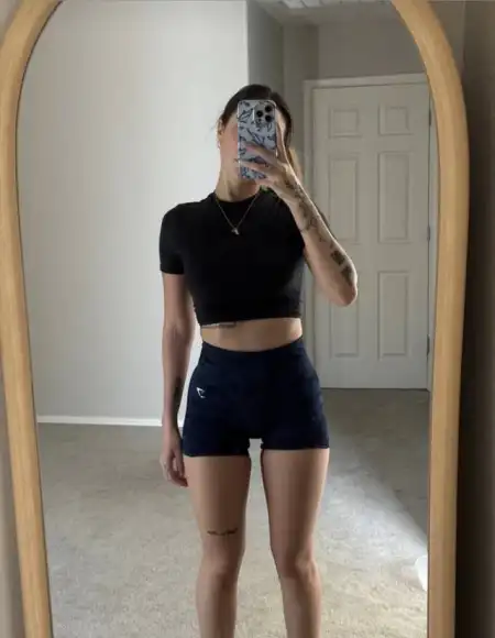 JUST FUN; NO PAYMENT REQUIRED.   SEXY SINGLE MOM AND LOOKING FOR FUN RIGHT AWAY.   It’s been long I’ve been with a man. I’m l