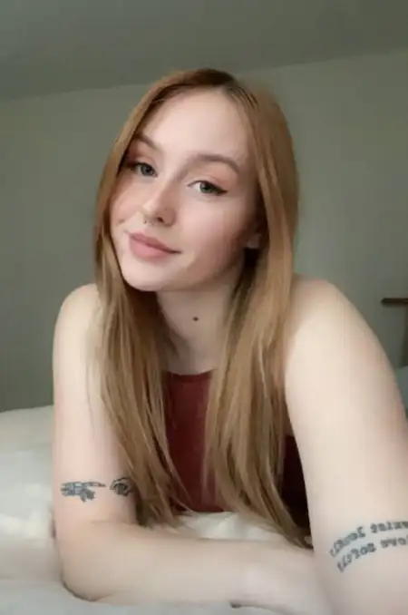 SEXY RED HEAD🔥, LATE NIGHT/EARLY MORNING FUN. I OFFER ALL KINDS OF SERVICES, BBJ, GFE, MASSAGES TOO. PAYMENT ON ARRIVAL - 2