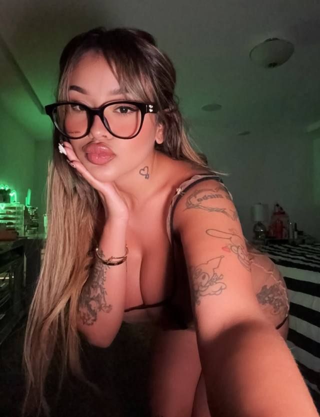 Available for incall and outcall hookup service - Image 2