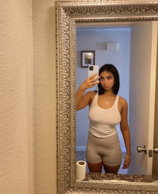 New girl in town and I accept cash payment …420 💨 friendly too - Image 2