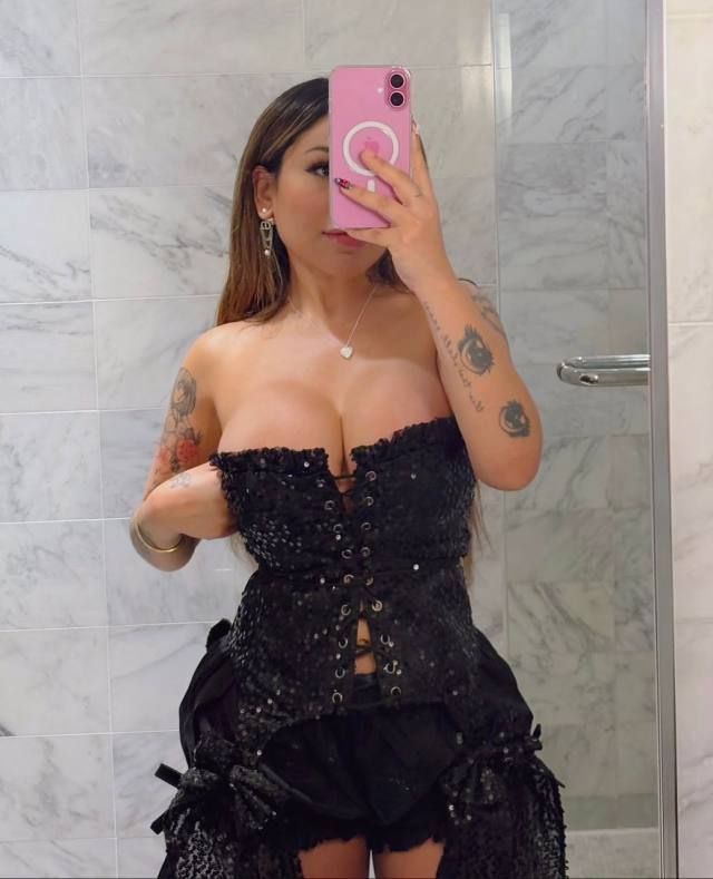 No upfront payment Available for all of your fantasy with my CREAMY TIGHT PUSSY Coke&meth Available HMU On 7542170575 - Image 3