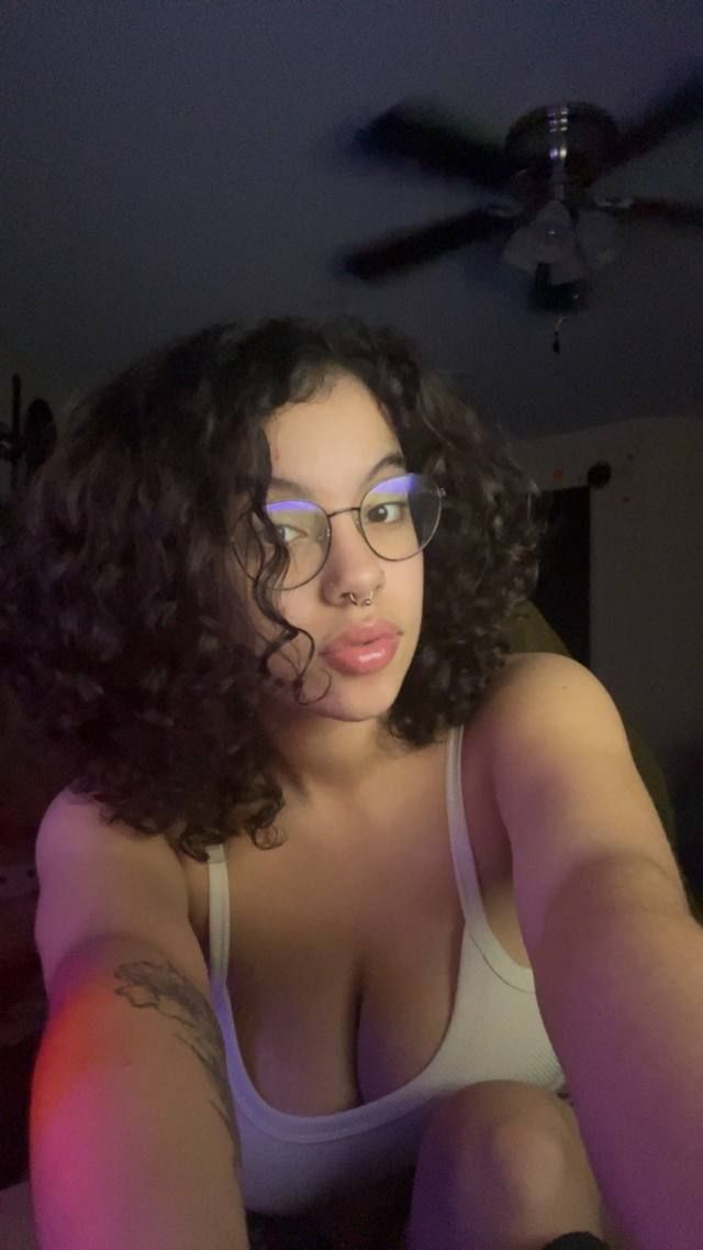 NEED INCALL/OUTCALL SERVICE,HOTTEST DOGGY 🍆🍑🍑🥵 GOOD AT RIDING,69🥵,WITH SOME GOOD SEX CHAT ME UP ON ** +1 (402) 799-8009** LET - Image 2