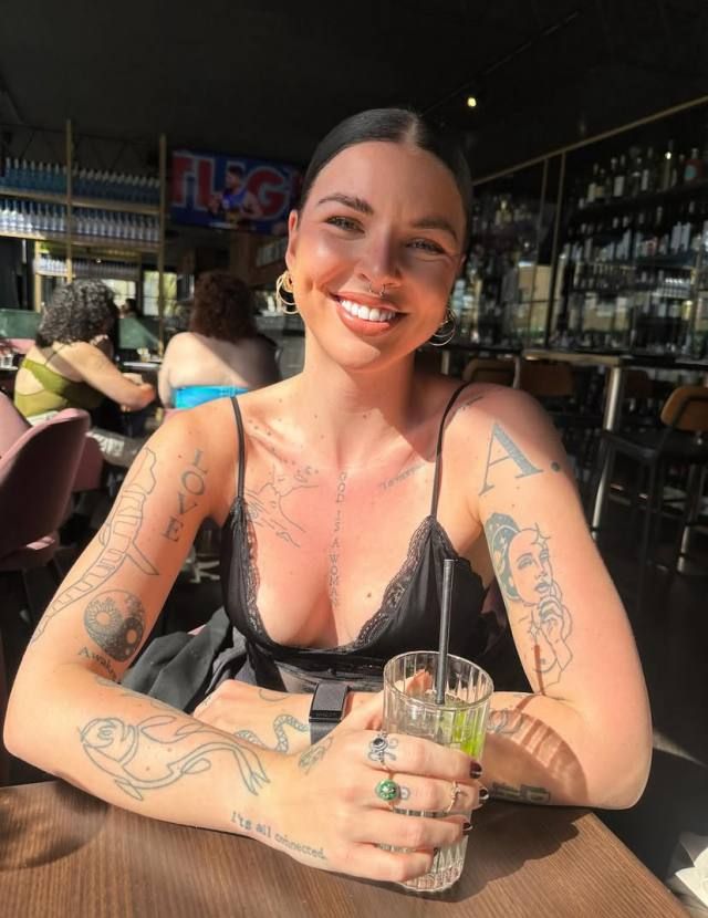 Hello gentleman, I'm Marissa❤💋sexy👅🫰and Very hot , I’m here to have a good time❤ 👅I'm very professional. Text me on 657681767 - Image 3