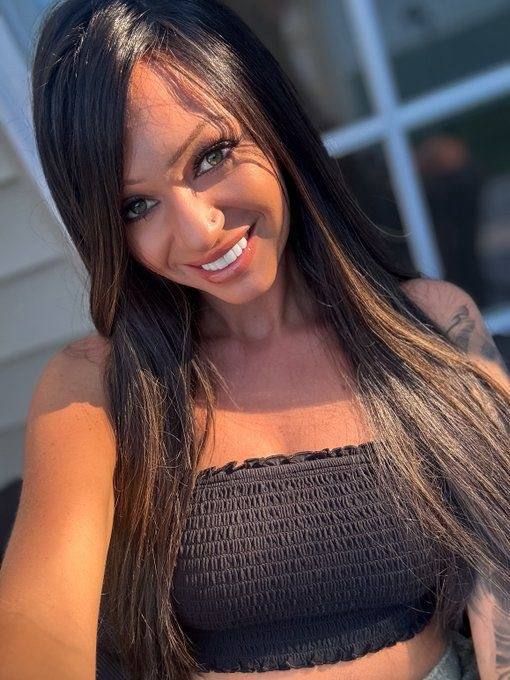 Available 24/7 for massive fun. Your satisfaction is guaranteed. I take cash and give best service. Sweet pussy assure - Image 2