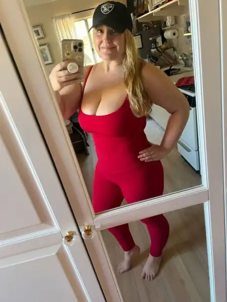 I’m down for fun 🤩 😈😈👅😍 - 2