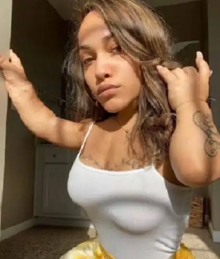 🎄𝟐𝟏 𝐘𝐄𝐀𝐑𝐒 HOT LITTLE  BEAUTY QUEEN🎄LICK MY BEAUTY PUSSY🎄FUCK ME HARD🎄GOOD SERVICE GUARANTEED🎄MY WHATSAPP+NUMBER=607-379-7319