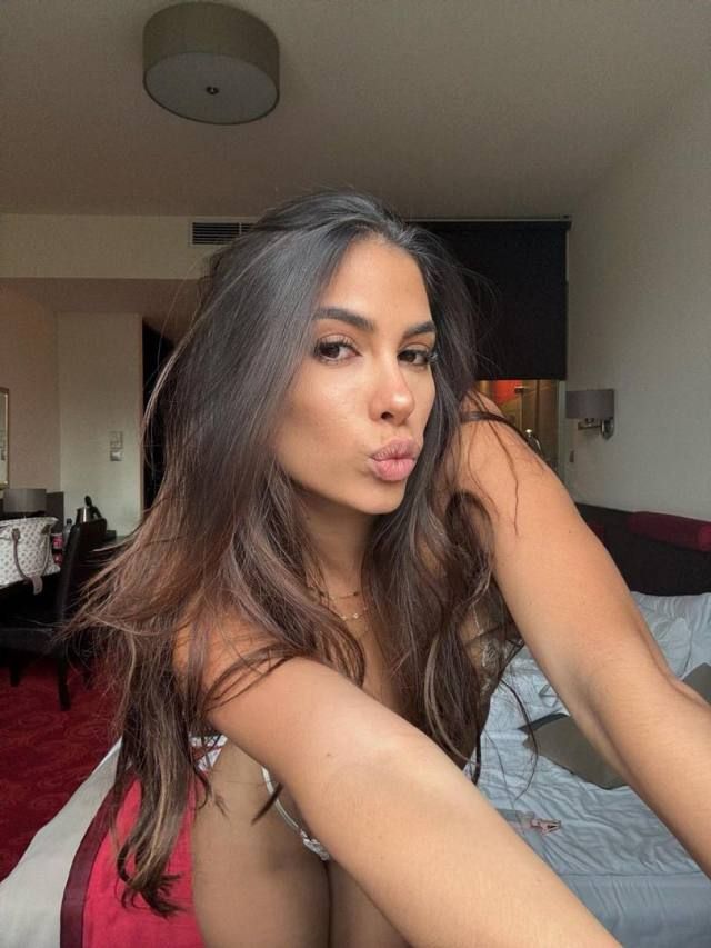 Available now for Meet Up and Full Body Massage with a happy ending. Sexting & FT Shows ,Content Sales 🍆👅 - Image 3