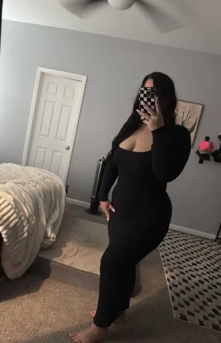 Come here and experience gfe I am available for deep sex both Incall and outcall I provide gfe , backdoor , massage , bbj , a - 2