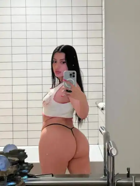 I’m available for nearby hookup. In and out call. I render full services and sexual Pleasures, I offer BBJ,(topless) Anal,bds