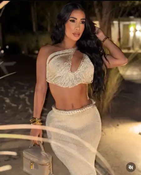 Hello, I'm alida write to me, this is my number ‪ 58520**** - 3