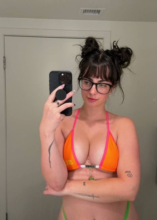 ✅✅✅ 💯 Real & Ready Now👅🍭Naughty Fun💋My Place Or Yours. - Image 3