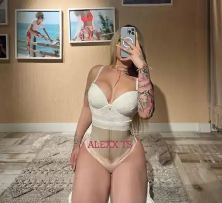 Sexy Big Butt 7in Brazilian TS, Currently Visiting US And available for some casual fun 🤩 - 2