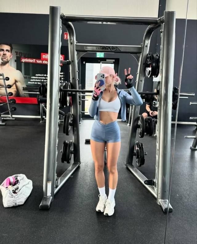 Text :::‪‪+1 (712) 501-1990 ‬‬    Snapchat::::: alina_smith4071  i’m available for sex i offer anal oral bbj massage and more - Image 2