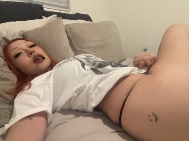 I accept payment in person text me   selling videos and FaceTime fun and I do sell party favors 🫦🍑💦 - Image 2