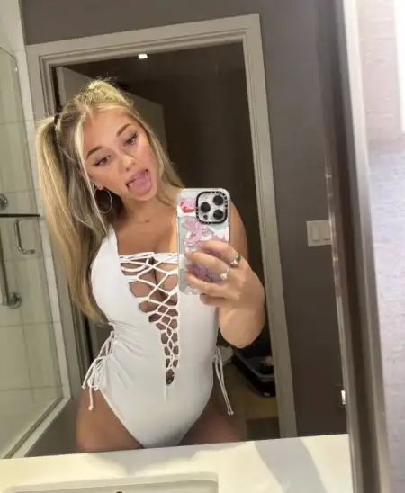 New hot 🥵 💋Girl, ready to ease your stress and satisfy your urge  VIP dANCE GOT YOU🎊👅..CAR DATES 🚗..QUICKIE 👋💯.. - 2