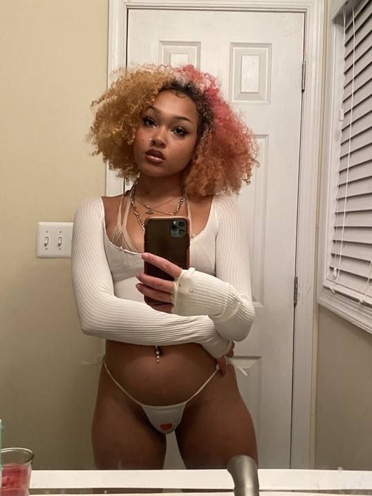 FEMALE EXCORT - Image 2