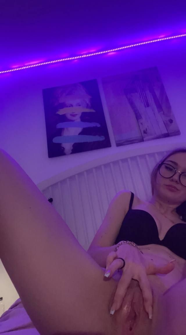 AVAILABLE FOR A HOT SEX 👅 - Image 3
