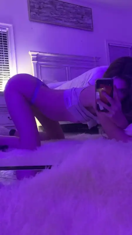 Are you ready to have fun with the new sexiest girl in town that will give you unlimited fun, MY WET POo **** IS READY TO TAK - 3