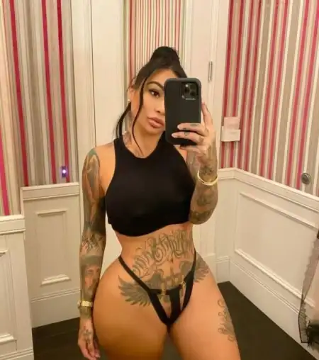 I’M AVAILABLE FOR ALL SERVICES - 2
