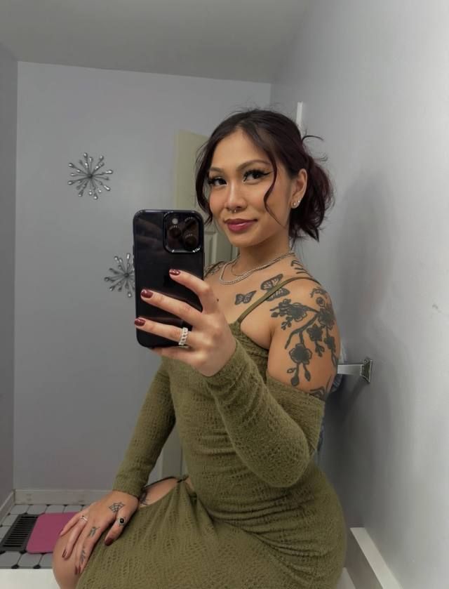 Backpage verified this post HMU TO HOOKUP&PARTY🎉👅  HMU On Telegram @sohotbitch - Image 2