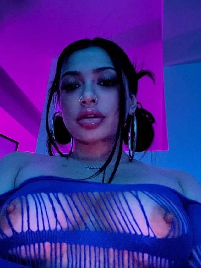 I’m drunk and ready to get laid right now - Image 2