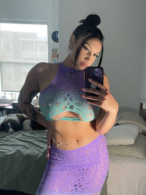 Cash is king, Don’t hesitate to text me, I’m available right now for erotic sessions - Image 3