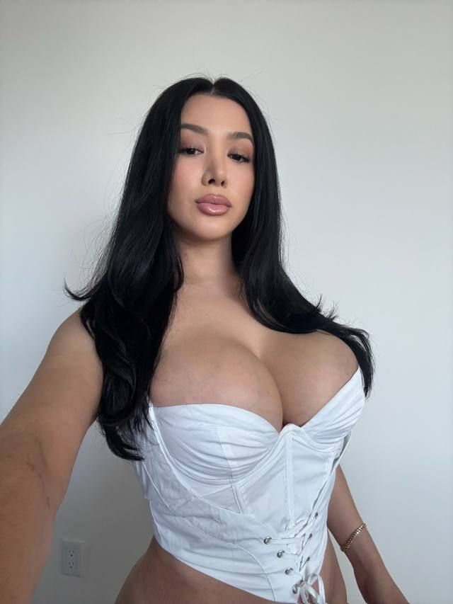 CASH ✅ PAYMENT 💕 ACCEPTED ⭕️ IN PERSON I OFFER FUN ,MASSAGES ,SELL ALL KINDS OF DRUGS,AND 🥵 PILLS 💊 💕 I ALSO SELL NUDE PICS - Image 3