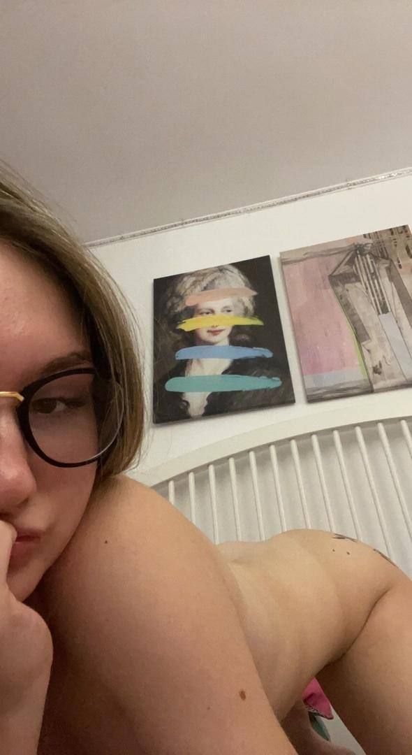 Fun,discreet&drama free - Image 3