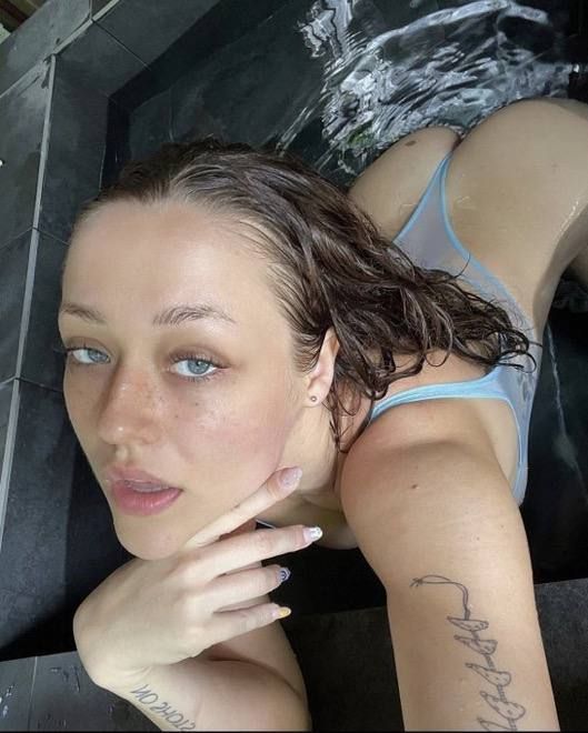 I offer bareback❤Anal Sex..BDSM 🍑🍆 Also get all types of party favors 👅 🥶Deep throat 👅👅(tel:6614277323) - Image 3