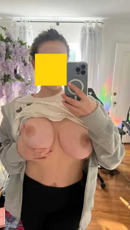 If you know you’re not ready for this pls don’t text me I’M 100% REAL 💘. NAUGHTY FUN💋 SWEET IN THE MIDDLE Snapchat stellalucy