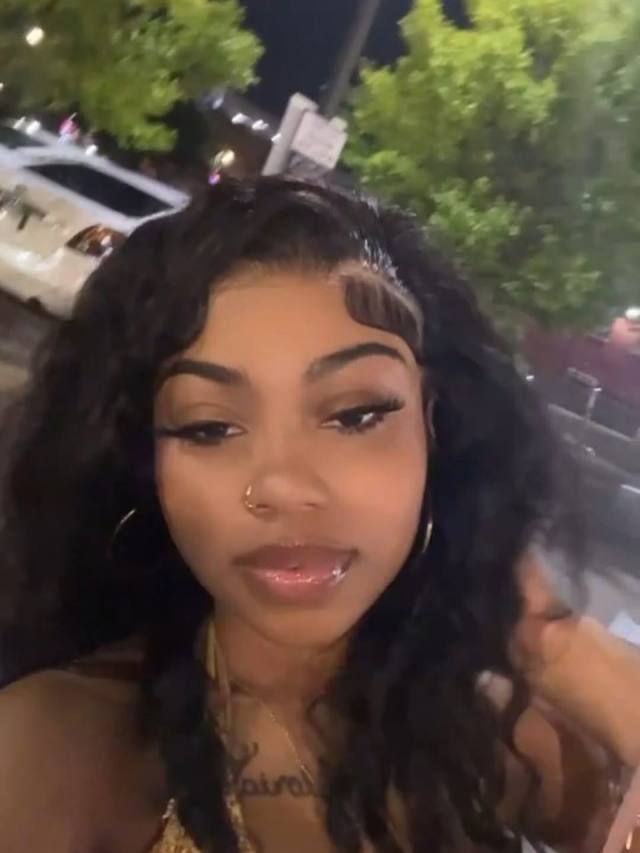 FRIENDS WITH BENEFITS NEEDED - Image 2