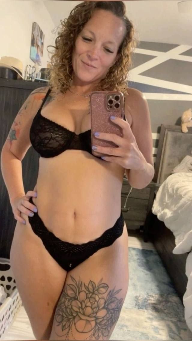 NO PAYMENT REQUIRED- SEXY SINGLE MOM FOR MEET AND FUCK AS LONG AS YOU KNOW HOW TO USE YOUR DICK 🍆🍑🍆💦. - Image 2