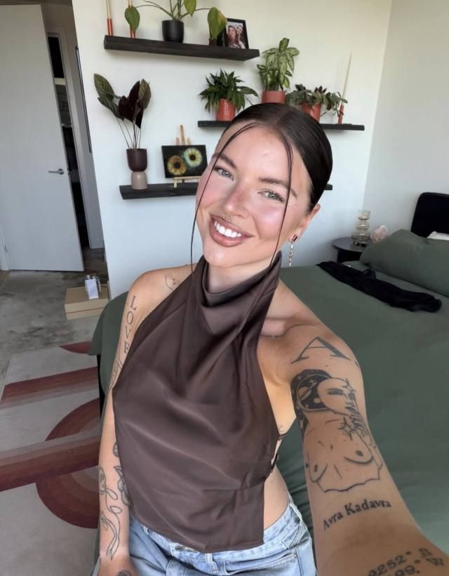 Hello gentleman, I'm Marissa❤💋sexy👅🫰and Very hot , I’m here to have a good time❤ 👅I'm very professional. Text me 6576817670 - Image 2