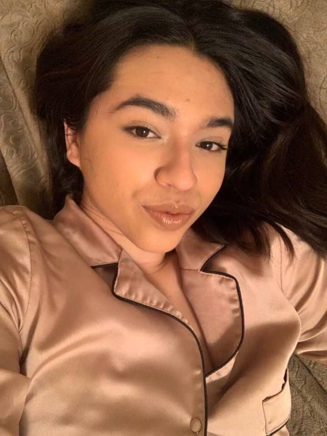 I'm Emily, I'm available for meetup fun add me on Telegram eminic or text me +18638350569 - Image 3