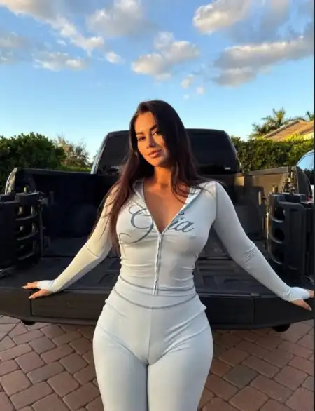 I’m available now for both Incall and outcall available and I do meetup 👅🔞 Sex video call 😈🔞 Naked video 👅👅 Sex 💬chat  Fuckin
