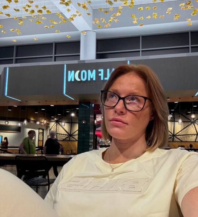 LOOKING FOR A CONNECTION AND EXPLORE FANTASIES - Image 2