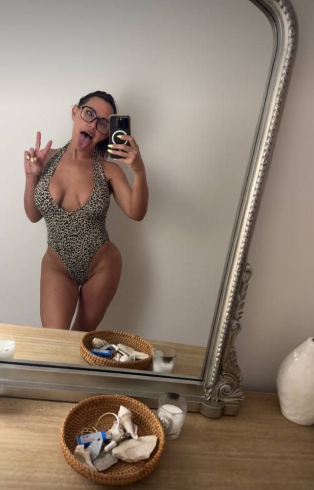 ❤️💦 🍪🥵FANTASTIC HANDJOB AND WET PUSSY 💦💧REACH ME AT ON ‪‬ +1 (434) 259-7505 FOR FULL SATISFACTION  🌺 I WILL SATISFY U & MAKE - Image 2