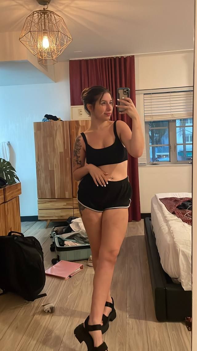 Massage therapy and happy ending text me for more info about my services - Image 3