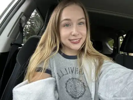 GUESS YOU NEED A SWEET WOMAN WITH CLEAN PUSSY AND TITS💋420 FRIENDLY 💝,READY TO FUCK HARDER . I’M SANDRA POSSES CLEAN P****💦 - 3