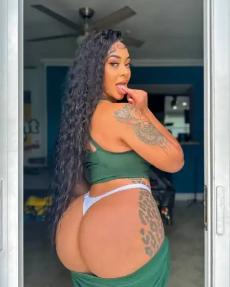 Let’s have fun 💦👅😘 - 3